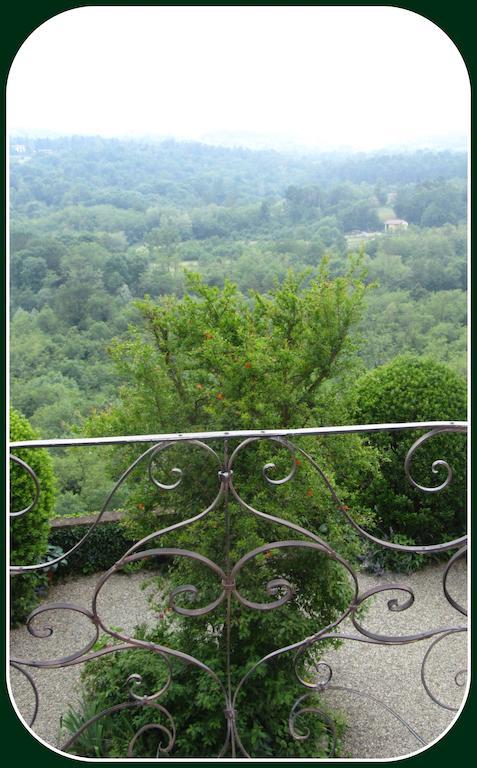 Castello Di Strambinello Panzió Kültér fotó